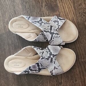 CLARKS Jillian Gem Criss Cross